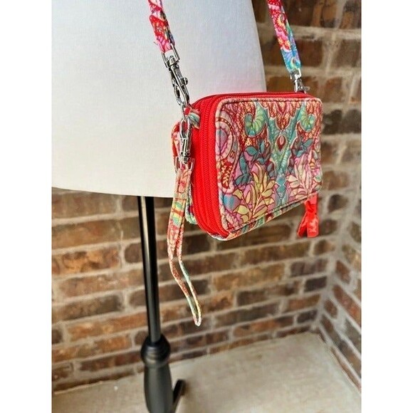 Vera Bradley Retired Print 2016 Paisley in Paradise  Crossbody wristlet - Picture 5 of 13